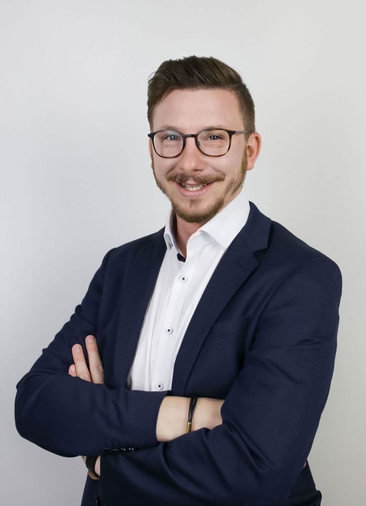 move-ment - Unternehmens- & Personalberatung GmbH I Mag. Florian Radeschnig I Geschäftsführer