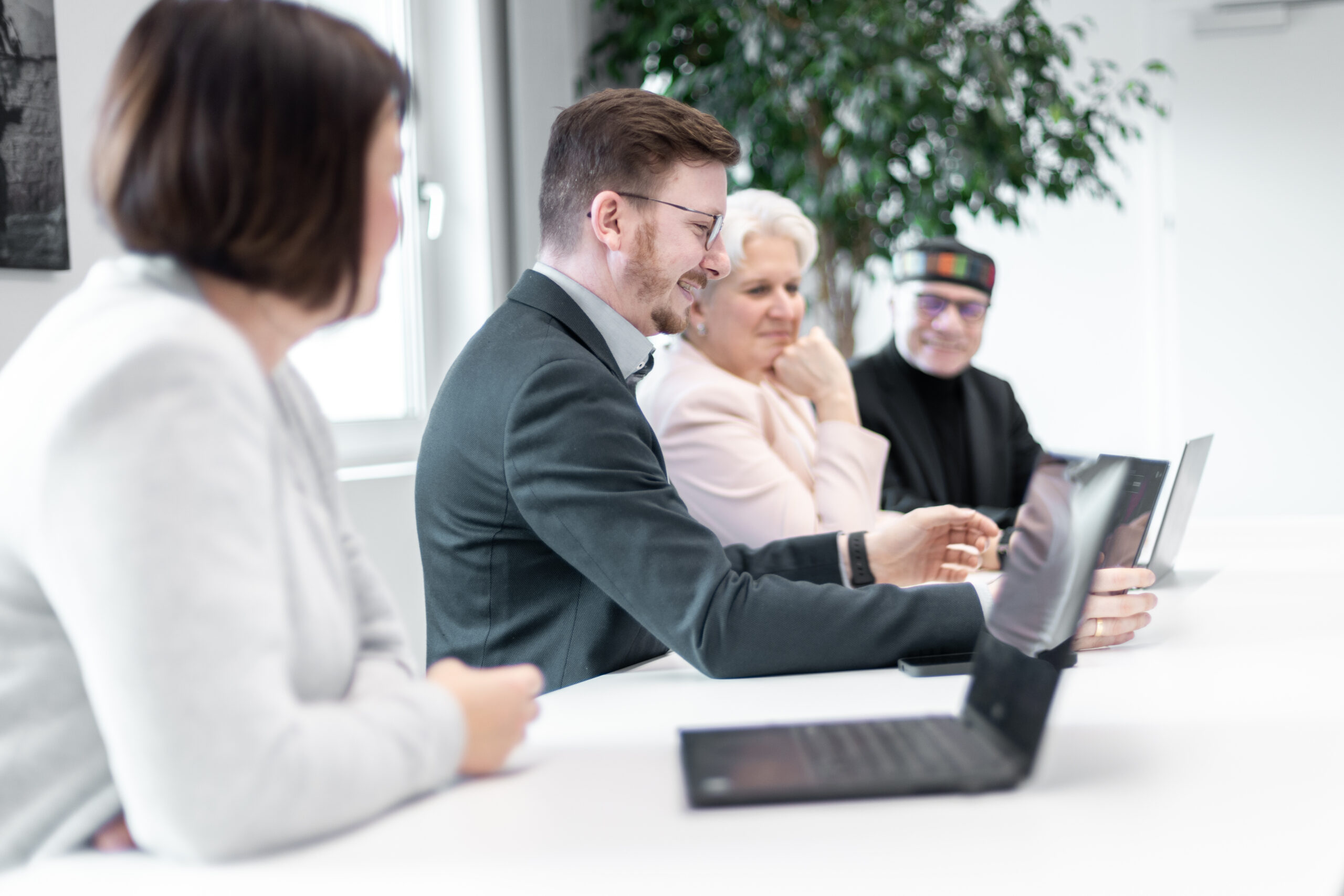 move-ment - Unternehmens- & Personalberatung GmbH I Outplacement Stiftungen
